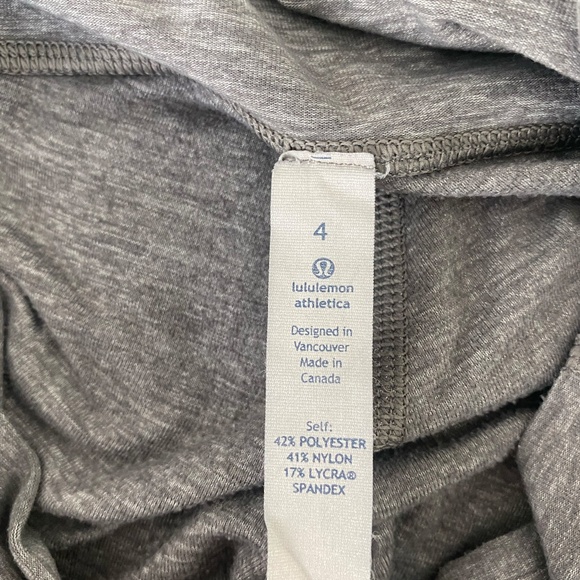 🍋Lululemon Gray Align Leggings🍋 - Picture 7 of 7